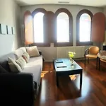 公寓 El Balcon De Pilar 萨拉戈萨